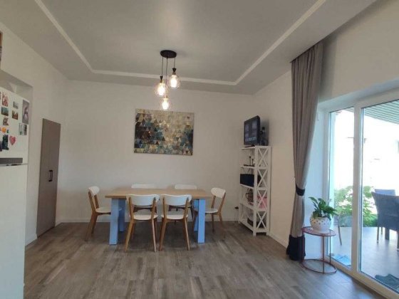 Продам капитальный дом новой  постройки с ремонтом в близи к морю. Фонтанка