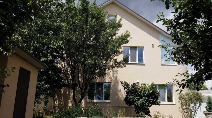 Будинок на 10 сотках. Фонтанка 2, есть газ - фото 1