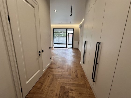 Новый шикарный дом с ремонтом в Совиньоне 3 сотки Лиманка