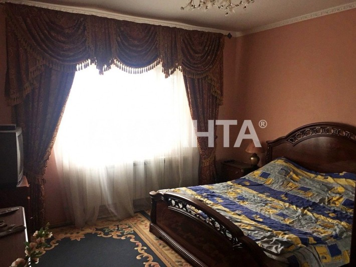 Дом с причалом в пос. НАТИ. Нерубайское. Рядом Усатово, Слободка - фото 1