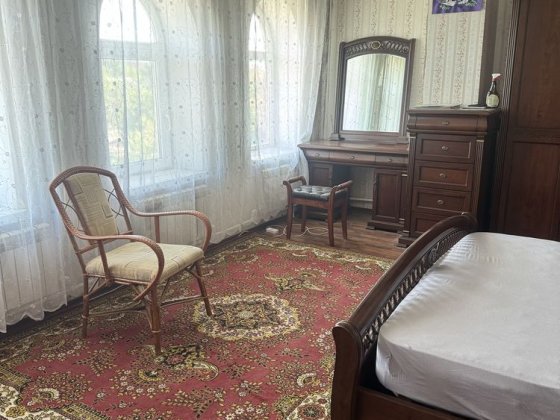 Продам свой дом для большой семьи в Нерубайском - НАТИ Нерубайське