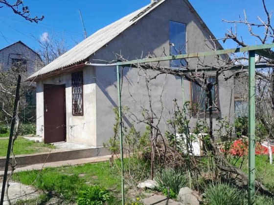 Продам капитальный дом в Светлом с мебелью. Светлое