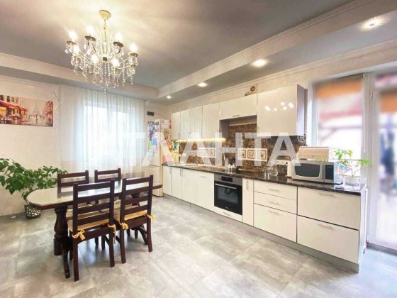 Новый своременный дом с ремонтом в Нерубайском! Нерубайское