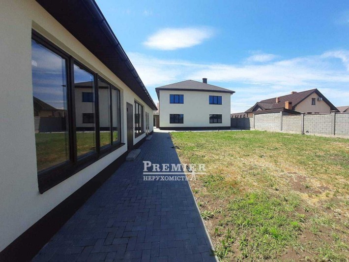 Продам новий капітальний будинок в Лісках - фото 1