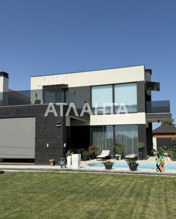 В продаже капитальный дом возле моря ! - фото 1