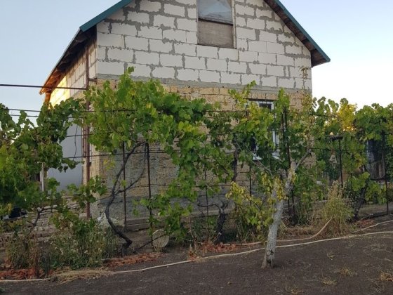 Продаётся дом у моря, пригород Черноморска. Молодежное