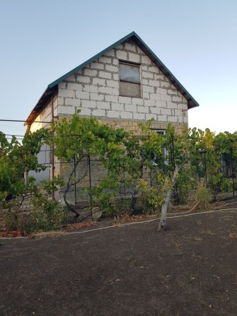 Продаётся дом у моря, пригород Черноморска. - фото 1