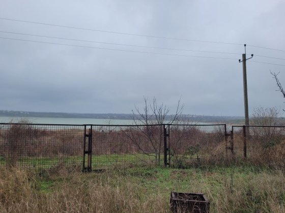 Дача на берегу лимана в первой линии Новая Дофиновка