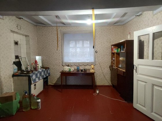 Продам хату и 20 соток земли. Беляевка