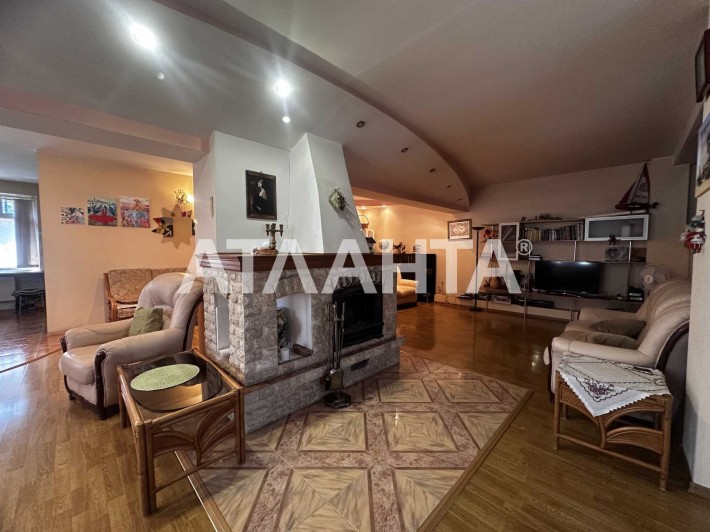 Капитальный  дом из ракушечника с участком 12 соток  возле Черноморска - фото 1