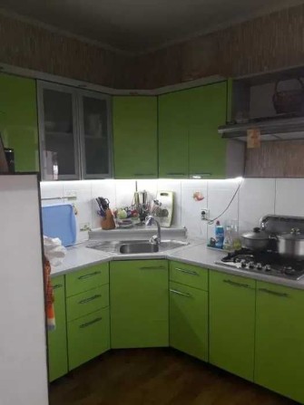 (13) Продам 2-поверховий будинок у 1 кварталі с.Великий Дальник. - фото 1