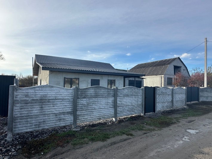 Продам будинок у Кобеляках - фото 1