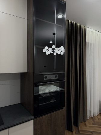 Готовий котедж-двоян, з асфальтованим доїздом! - фото 1