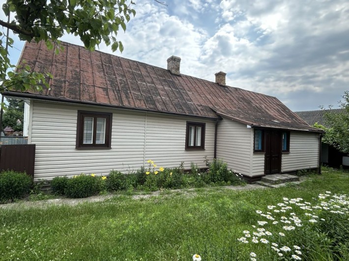 Продаж будинку в центрі м. Березне. Ціна договірна - фото 1