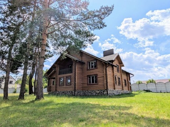 ЕкоБудинок, Велика ділянка, Клевань, поруч ліс,ремонт майже завершений Клевань