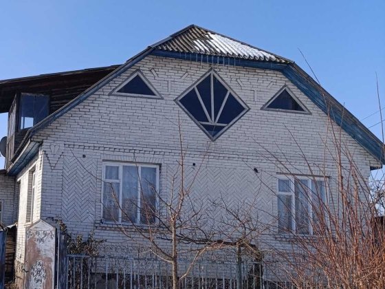 Продається будинок Кролевець вул. Зелінського (Жовтнева) 87 м-н Шанхай Кролевец