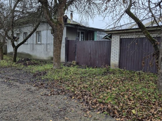 Продам будинок в центрі міста Кролевец