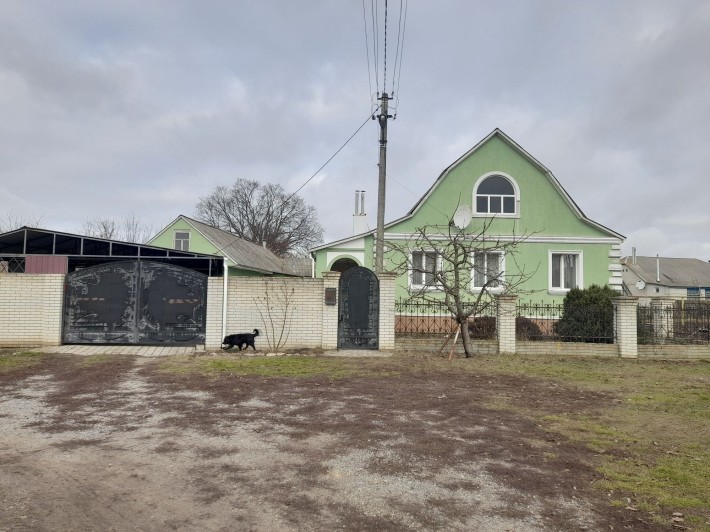 Продам будинок з меблями - фото 1