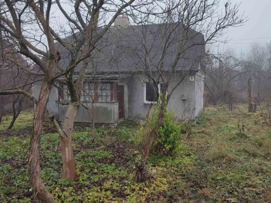 Продам приватизований будинок 18сот Почаїв