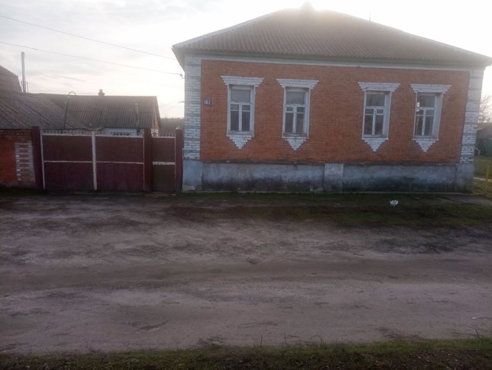 Продам Будинок в Богодухові - фото 1