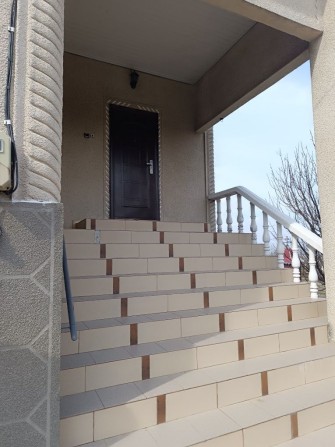 Продається будинок в передмісті в с.Довжок - фото 1