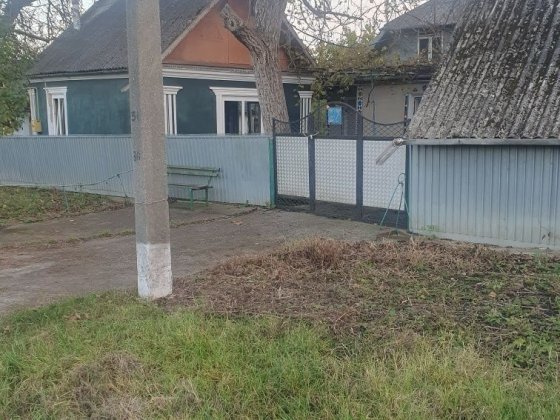 Приватний будинок на Довжку,10 соток землі Должок