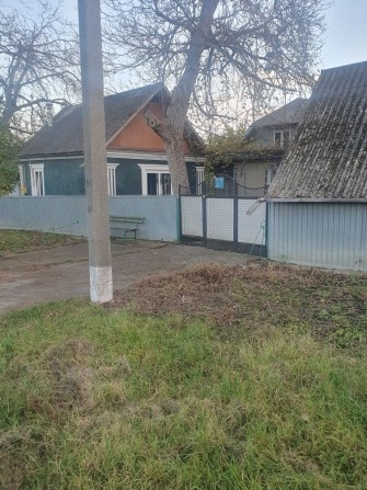 Приватний будинок на Довжку,10 соток землі - фото 1