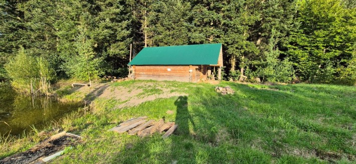 Будиночок в селі біля озера - фото 1