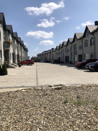 Продам таунхаус з ремонтом - фото 1