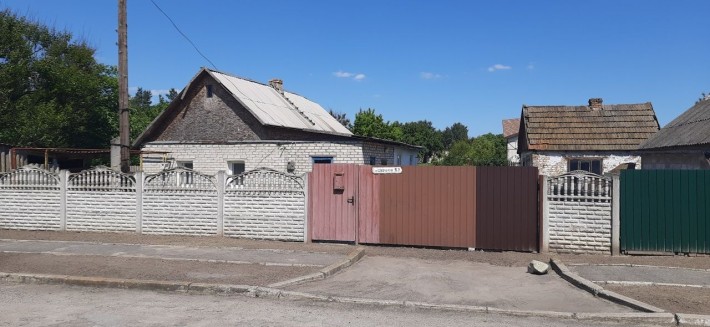 Дім продаю у селі Розумівка біля лісу - фото 1