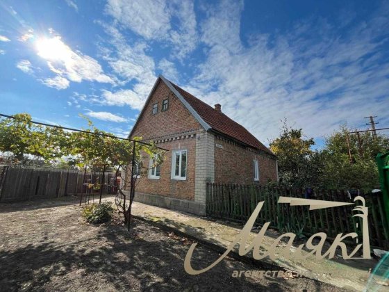 продам будинок в с.Розумівка.10 км від Запоріжжя