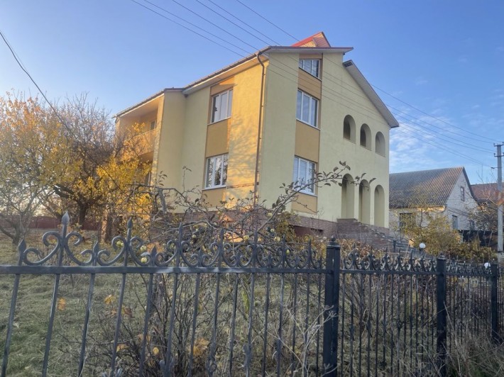 Будинок в с. Забороль - фото 1