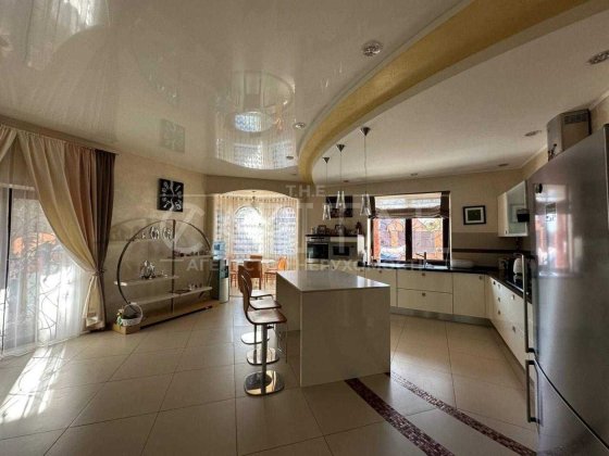 Продаж/Будинок/400 м2/Бориспіль/вул. Київський шлях/Бориспільський р н Бориспіль