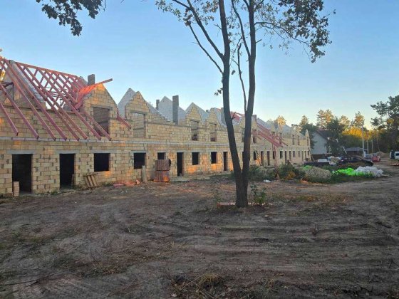 Продам таунхаус (будинок із земельною ділянкою) Бровари, Київська обл.