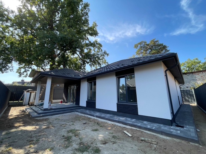 Продаж готового будинку в Лісовій Бучі на 5 соток землі Газ - фото 1