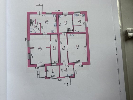 Продам 1/2 будинку та 5сот.земельна ділянка .