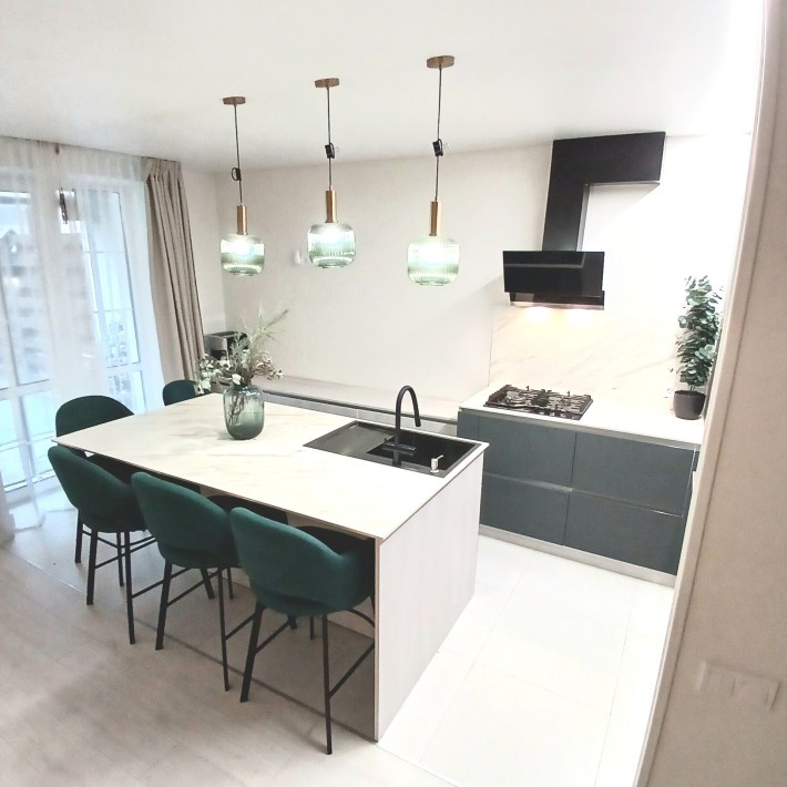 В Лесной Буче идеальный 3эт таун для семьи.Газ - фото 1