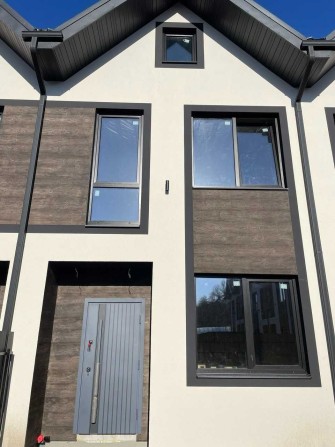 Таунхаус в Бучі котеджному містечку з власною інфраструктурою - фото 1