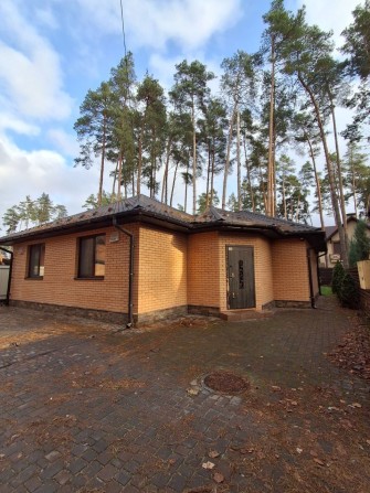 Продам будинок в житломову стані, лісове затишне місце! - фото 1