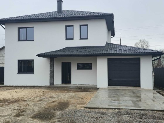 Будинок у м. Буча, вул. Набережна 24 Ирпень