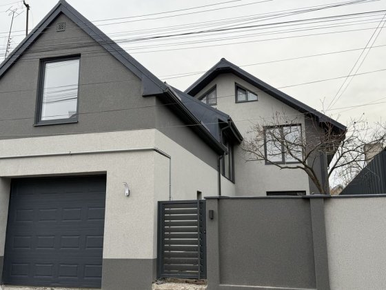 Приватний будинок, особняк Івано-Франківськ