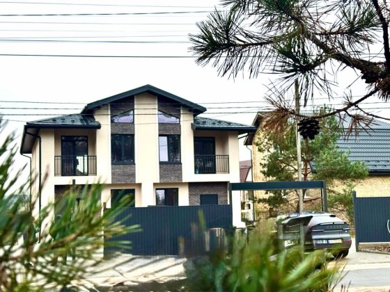 Терміново Дуплекс з балконом біля дитячого садочку Вид на сосновий ліс Ирпень