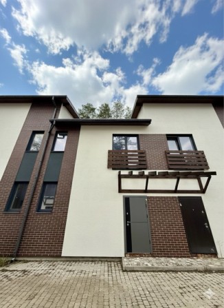 Таунхаус під Сертифікат, 2% податки, Газ + камін! - фото 1