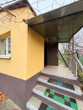 Продаж будинку 5 хвилин від міста - фото 1
