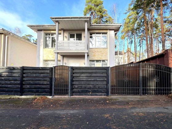 Окресий будинок в Лісовій Бучі за ціною Дуплексу Буча