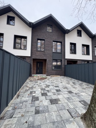 Продаж! Будинок-таунхаус  Центральний ПАРК в м.Ірпінь - фото 1