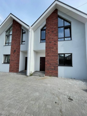 Готовий таун в Стоянці, тут всі комунікації підключені! Ірпінь. - фото 1