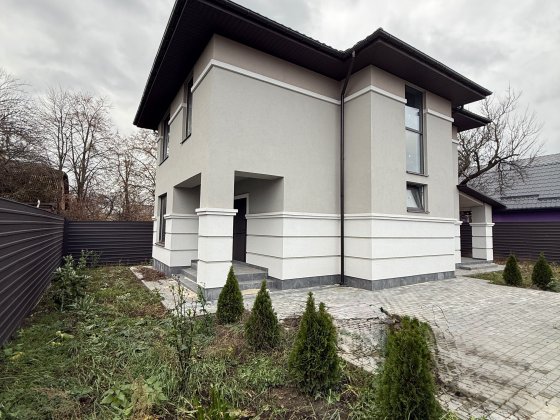 Окремий будинок 125м² у Бучі, поруч Варшавський ринок та Авенір Плаза Буча