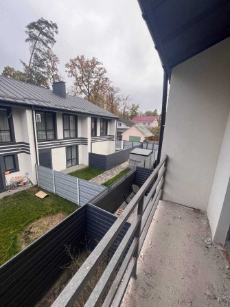 Чудовий таунхаус у Бучі - ліс, парк, супермаркети поруч - фото 1