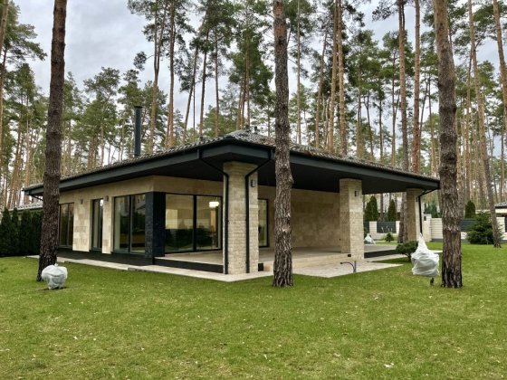 Будинок з якісним  ремонтом Лісова Буча на 12 сотках землі Ірпінь